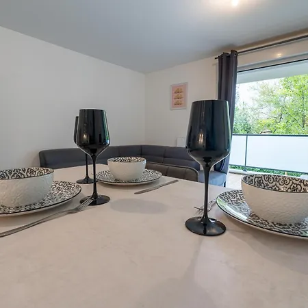 Idealement Situe Bordeaux